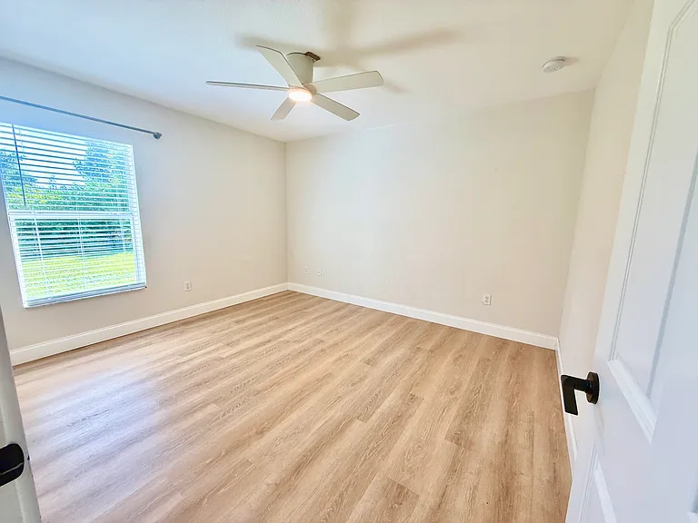 26156 Northern Cross Rd #A — Photo 15