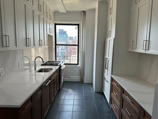 Rented by 220 West 98 Realty LLC | media 15