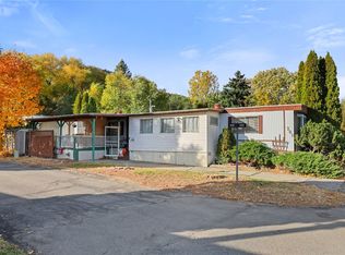 2400 Oakdale Way #202, Kamloops, BC V2B6W7