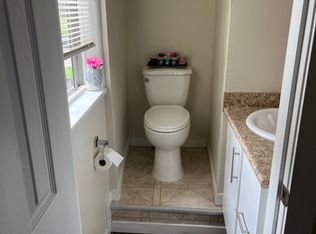 10560 132nd St, Surrey, BC V3T3V7