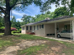 122 W Riverside Dr, Smithfield, NC 27577