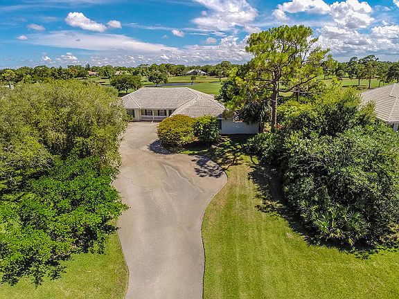 4th image of 4042 SW Bimini Circle