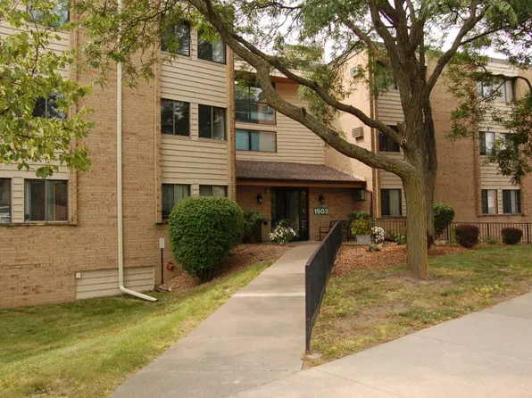 1903 Silver Bell Rd APT 219, Eagan, MN 55122