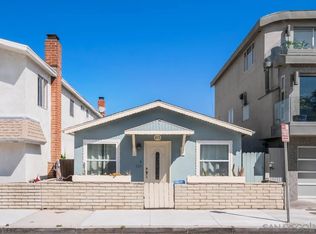 215 30th St, Newport Beach, CA 92663