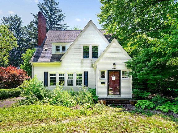 4th image of 2082 Braewick Dr