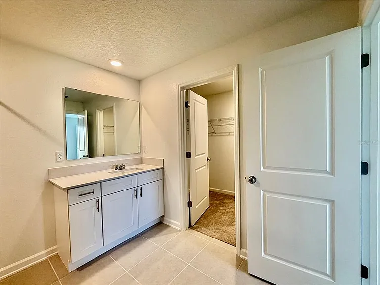 1139 Belle Isle Ln — Photo 14