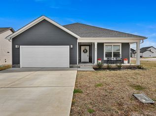 441 Pomeroy Dr, Clarksville, TN 37042