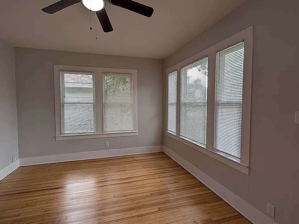 3 bed, 1210 sqft, $1,600 — Photo 3
