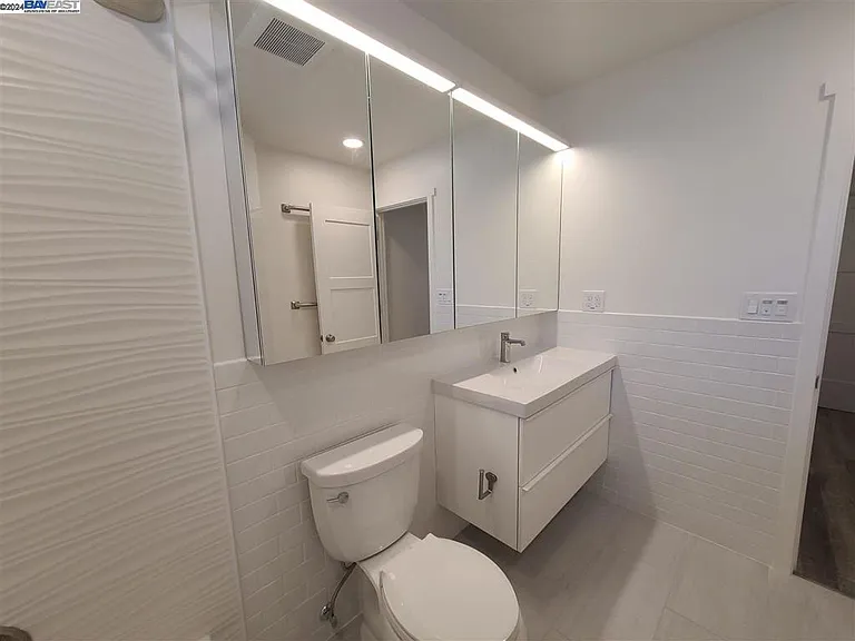 749 Palomino Dr — Photo 19