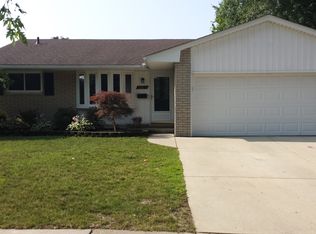 19207 Coachwood Rd, Riverview, MI 48193