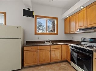 195 Dorchester St #1, Boston, MA 02127