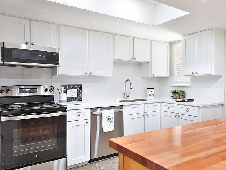 5005 Georgi Ln #18 — Photo 3