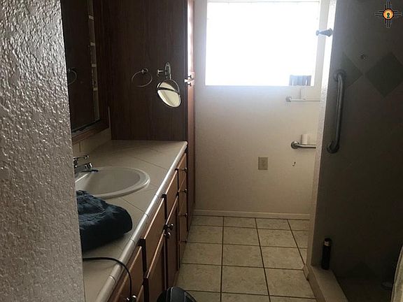 4th image of 1256 E Wood Ave