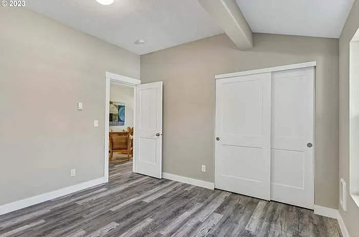 1177 Nebraska Ave NE #B — Photo 17