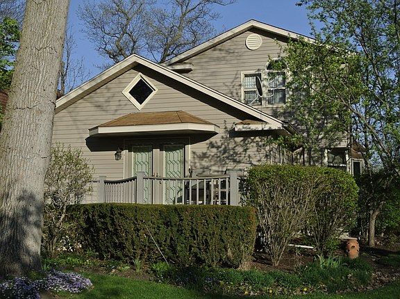 2nd image of 42407 N Woodbine Ave