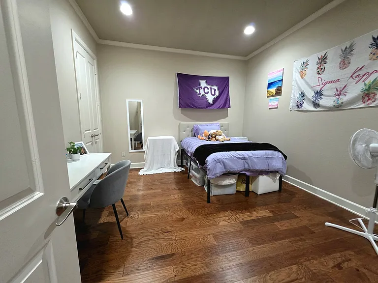 2800 Sandage Ave #206 — Photo 18