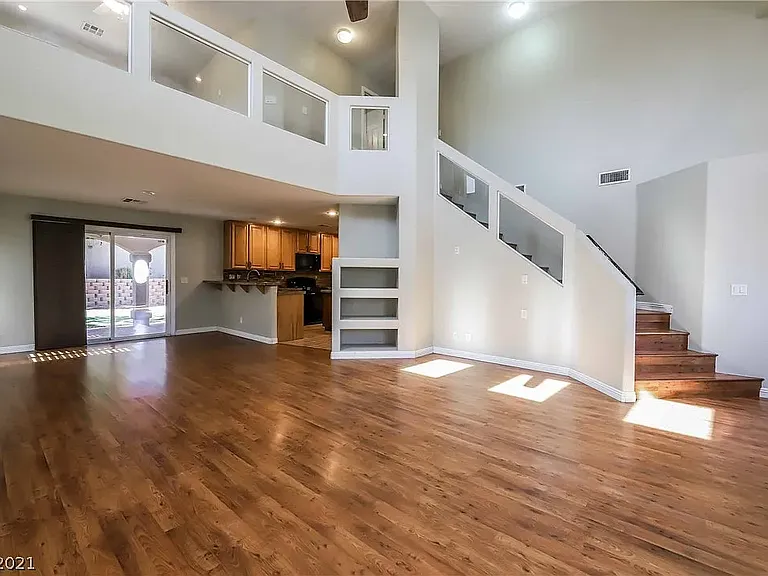 8101 Peach Flare St — Photo 19