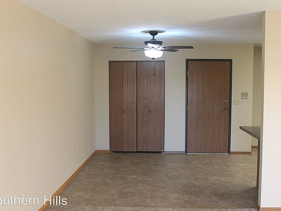 2nd image of 1201 E 57th St APT 8