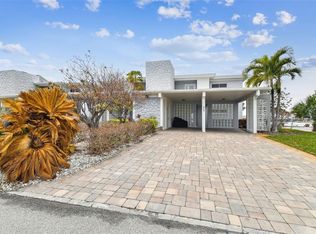 800 Madonna Blvd APT 2, Tierra Verde, FL 33715