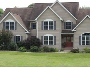 142 Underwood Rd, Vestal, NY 13850