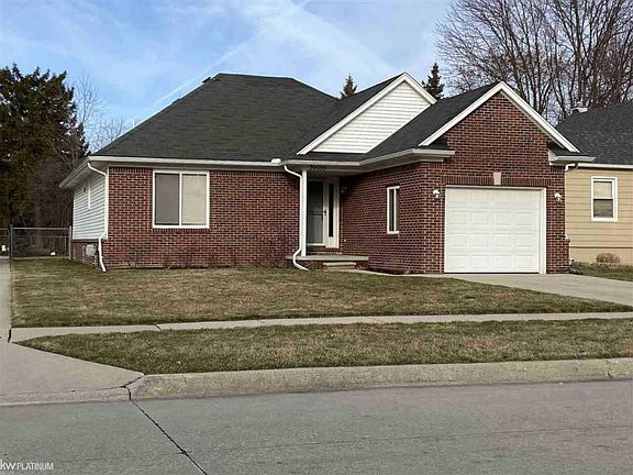 2nd image of 30055 Quinkert St