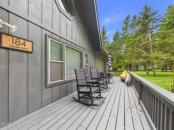 3rd image of 184 Tepee Dr