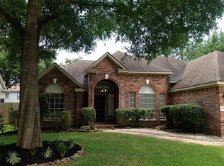 11307 Crooked Pine Dr, Cypress, TX 77429
