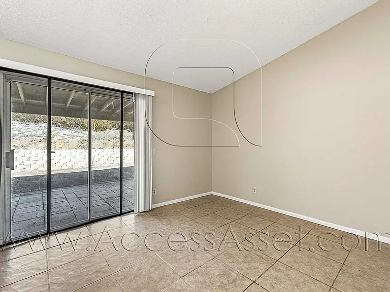 29650 Mira Loma Dr — Photo 7