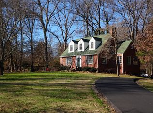 5329 Pinecrest Rd, Knoxville, TN 37912