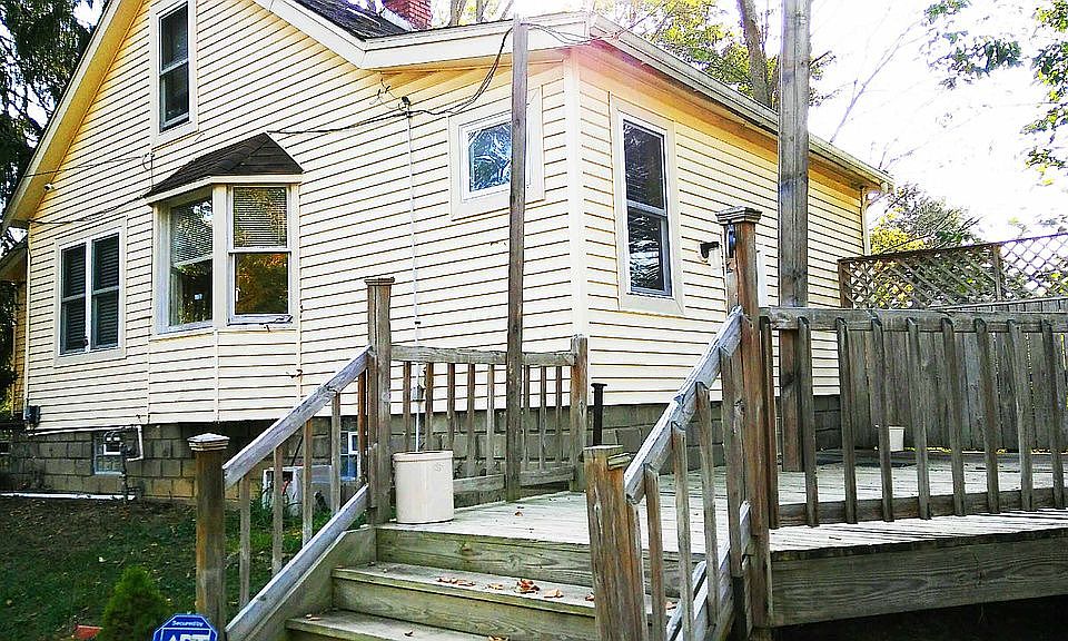 Exterior Back Entry