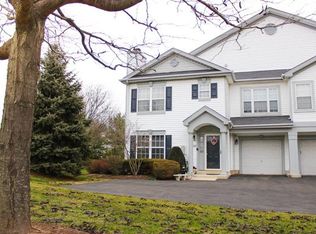 301 Crossroads Dr, Warminster, PA 18974