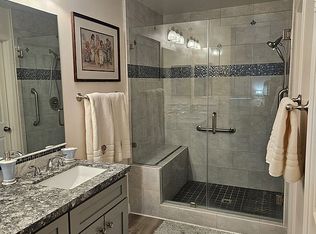 682 Llanerch Ln, Simi Valley, CA 93065