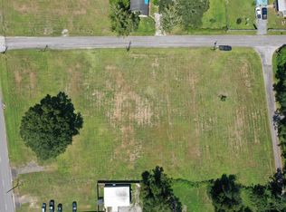 1990 N Main St, Vidor, TX 77662