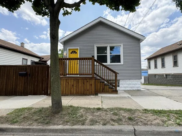 317 West Maple STREET, Milwaukee, WI 53204
