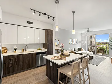 Art Square at Hallandale