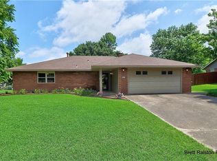 2007 Joye St, Springdale, AR 72762