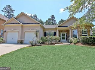 7754 The Lakes Dr, Fairburn, GA 30213