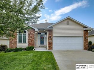 17055 Western Ave, Omaha, NE 68118