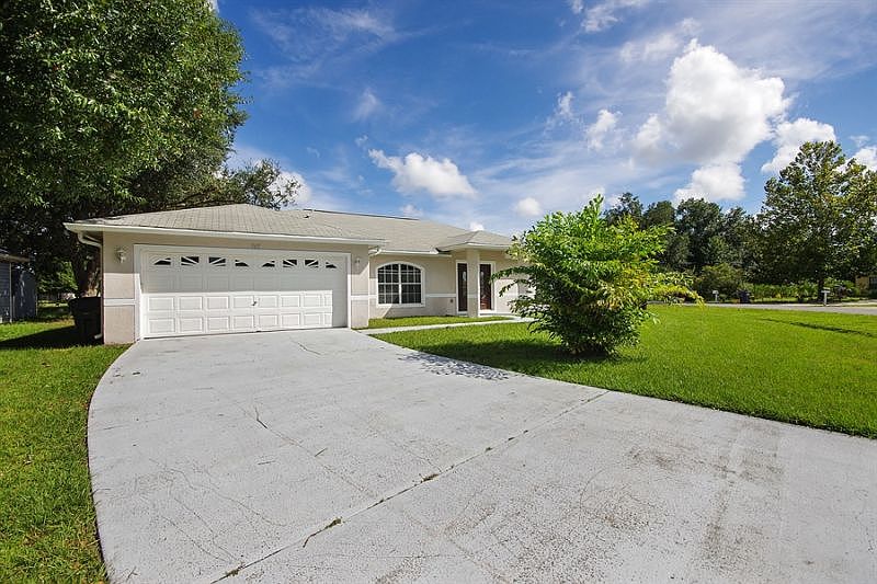 1st image of 560 Finch Ct