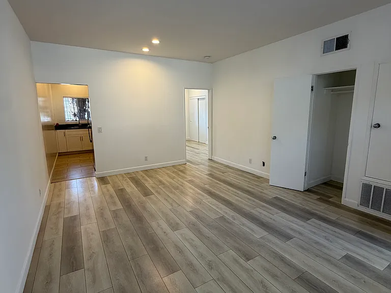 3726 Midvale Ave #2 — Photo 3
