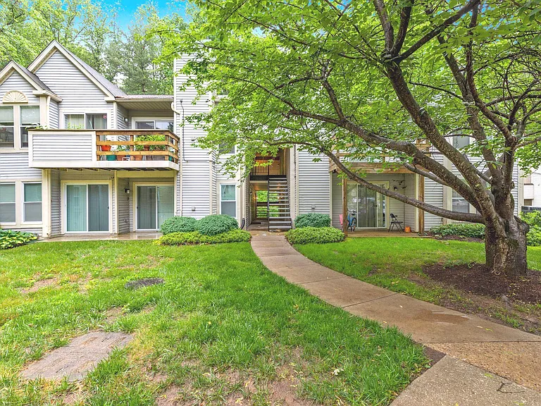 11430 Little Patuxent Pkwy #803 — Photo 1