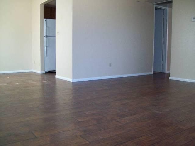 2nd image of 700 W University Dr #I-106