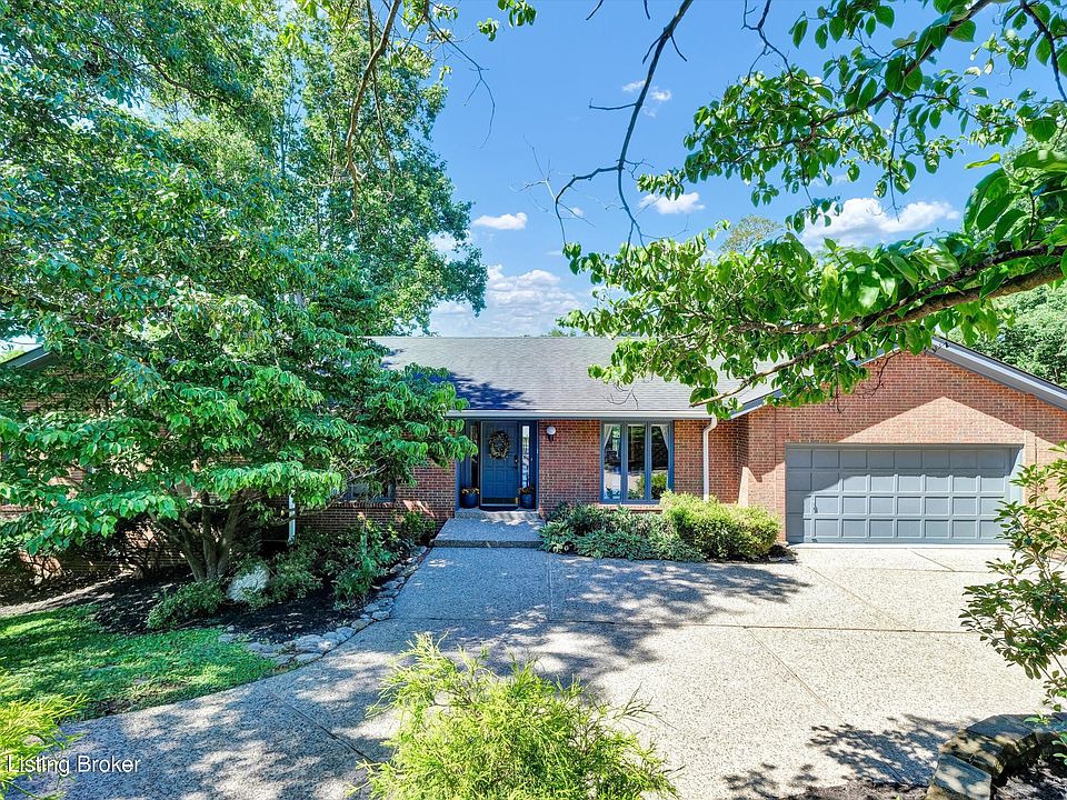 1st image of 716 Fairhill Dr
