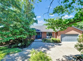 716 Fairhill Dr, Louisville, KY 40207