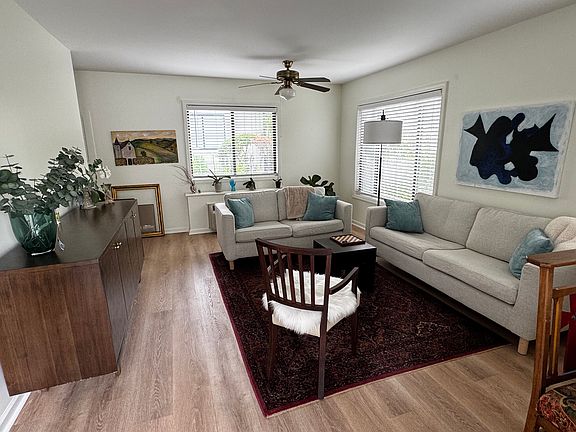 3rd image of 104 Orchard St APT A