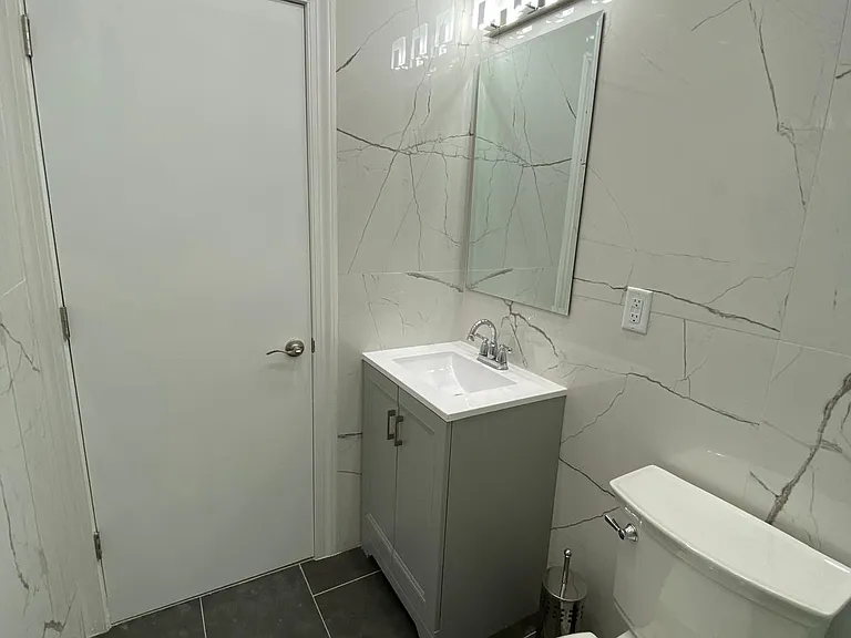 166 Hamilton Ave #3 — Photo 5