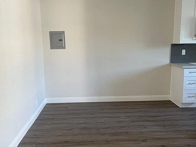1027 S Atlantic Blvd — Photo 17