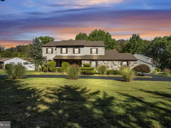 4280 Frontier Rd, Hatboro, PA 19040