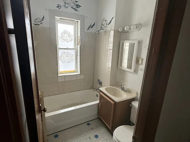 4832 W Montrose Ave #4404-3N — Photo 6