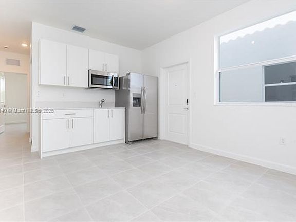 3rd image of 2636 SE 8th Ct #0